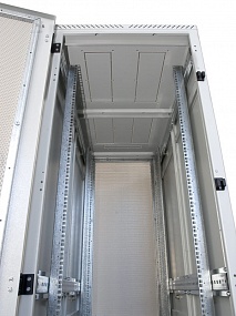 Шкаф серверный напольный 45U (600x1200) дверь перфорированная 2 шт. от компании Гринпоинт
