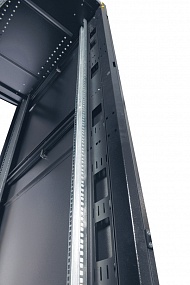 Шкаф серверный ПРОФ напольный 42U (600x1200) дверь перфор. 2 шт., черный, в сборе от компании Гринпоинт